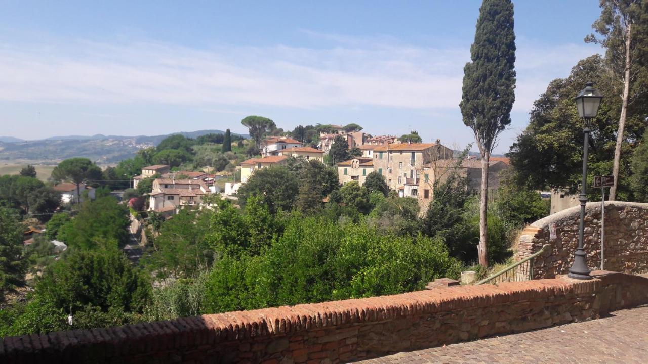 La Casa Della Luna Terricciola Exterior photo